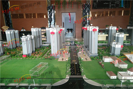 龙山中学附近东郡华庭3室2厅1卫65万98m2精装修出售